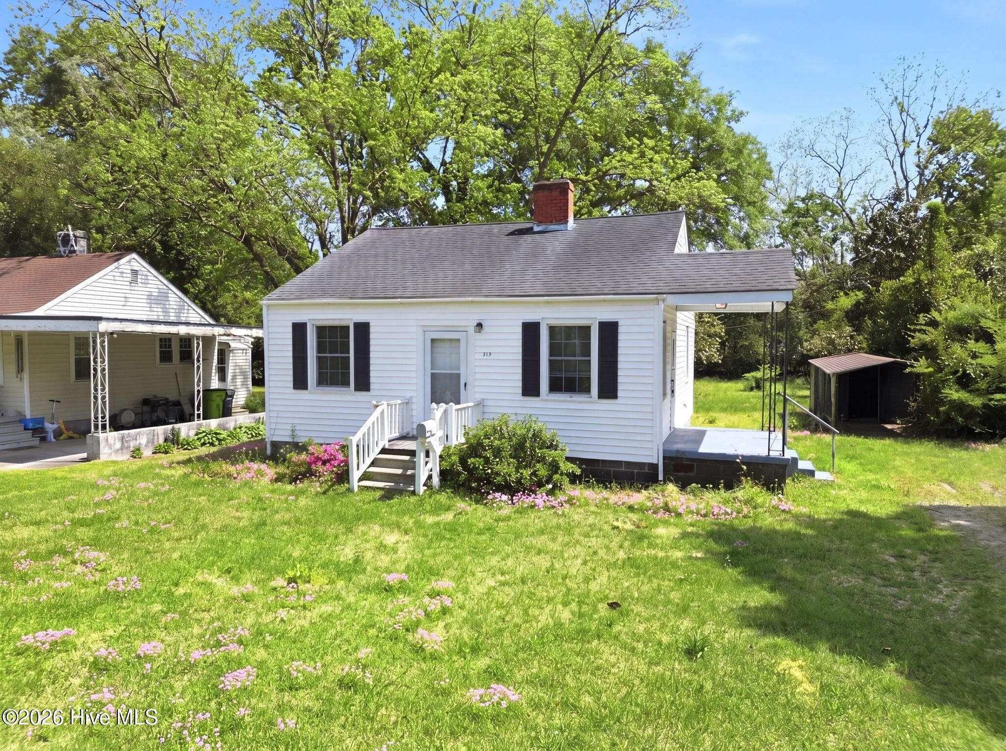 6_519_national_court_drive_new_bern_2856