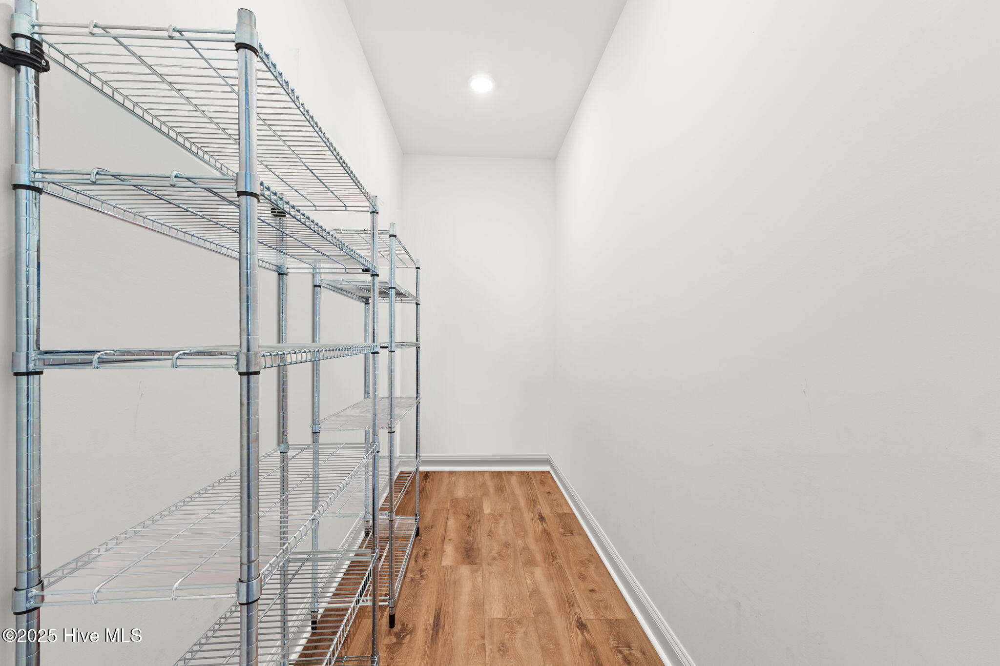 100496086 | Photo 23