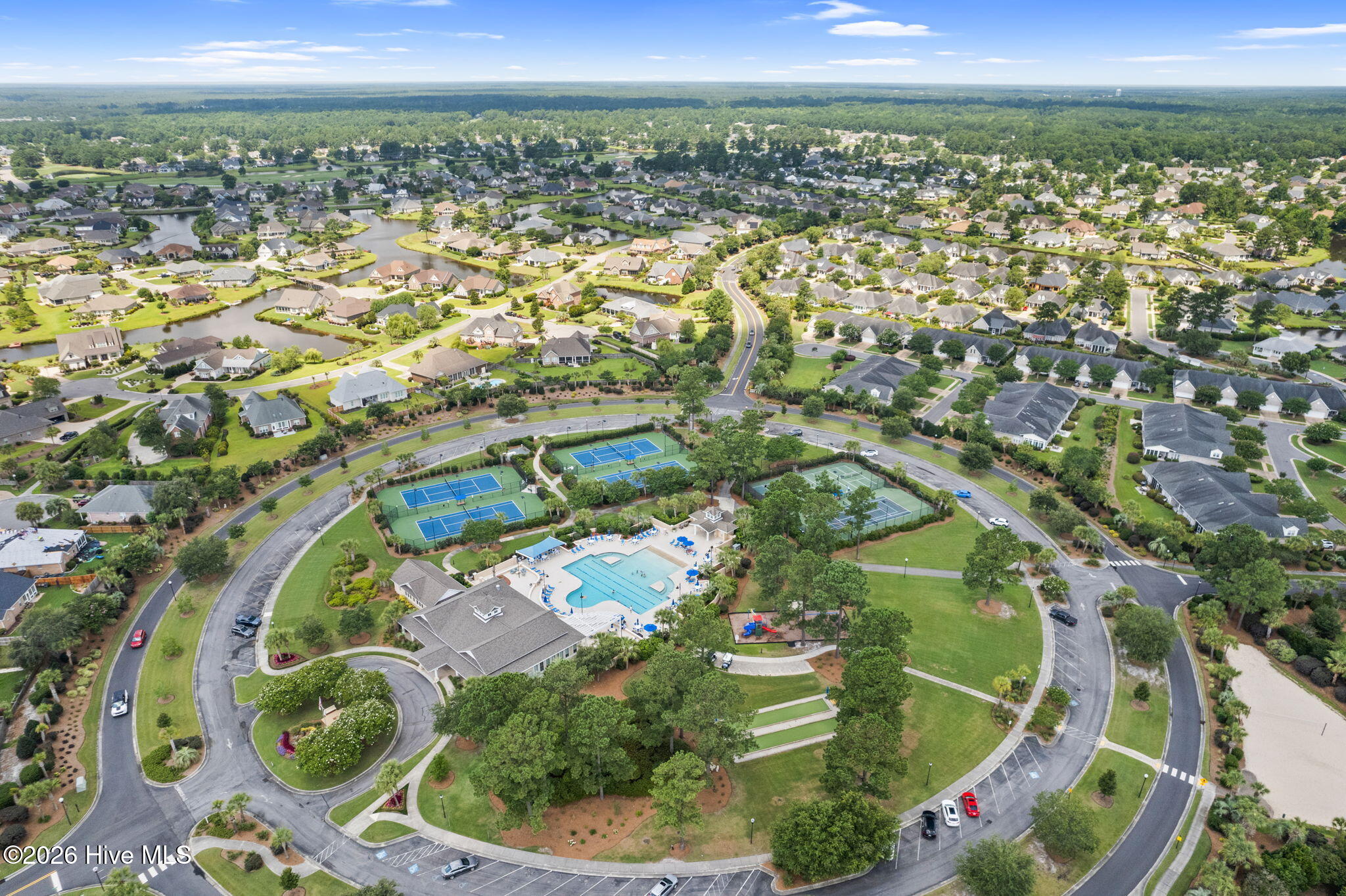 100556001 | Photo 53