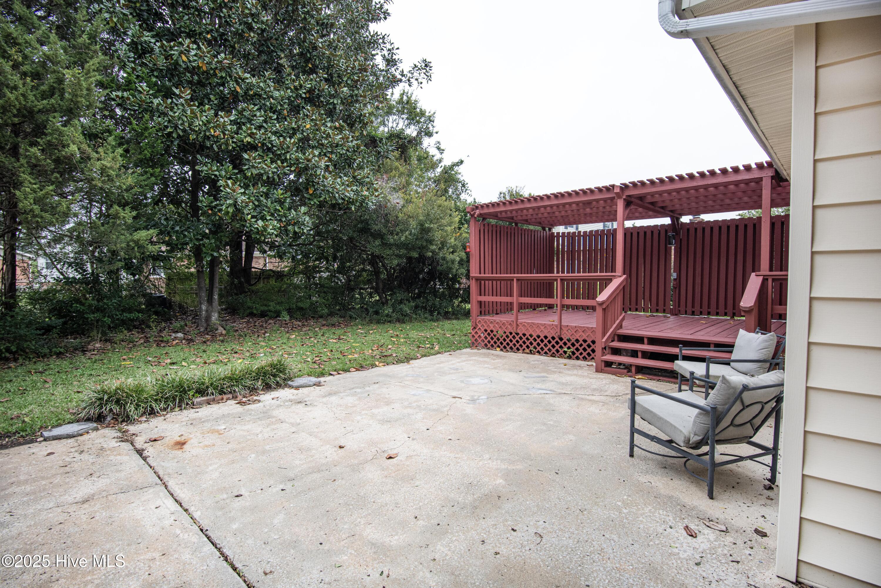 100536196 | Photo 19