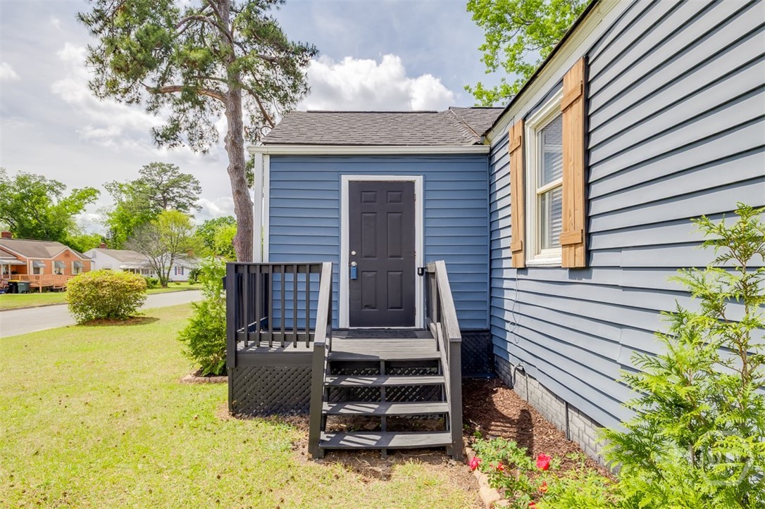 Homes for sale in Savannah, GA | 1924 Utah St, Savannah, GA 31404 | MLS# SA353437