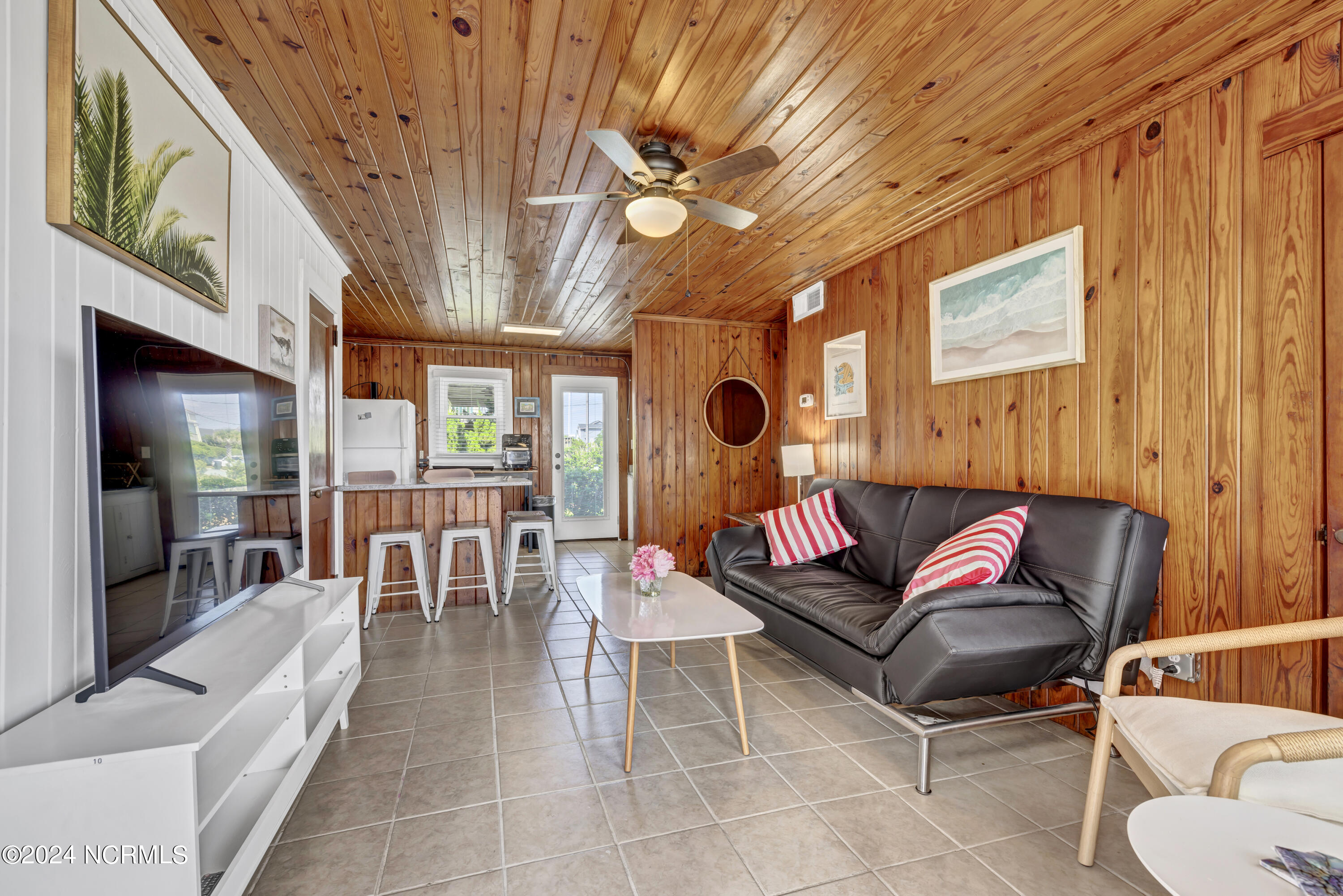 Undisclosed Address, Topsail Beach, NC, 28445