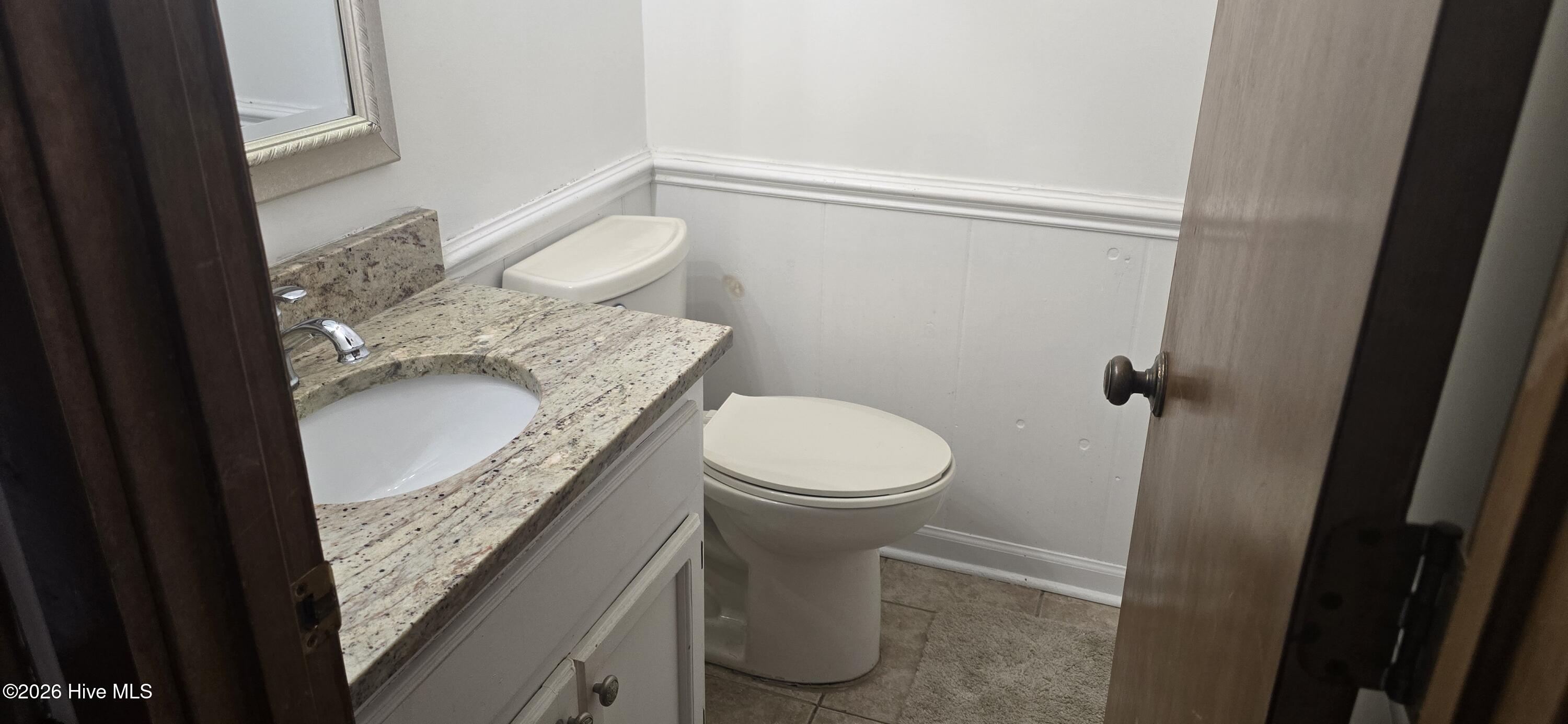 100559141 | Photo 35