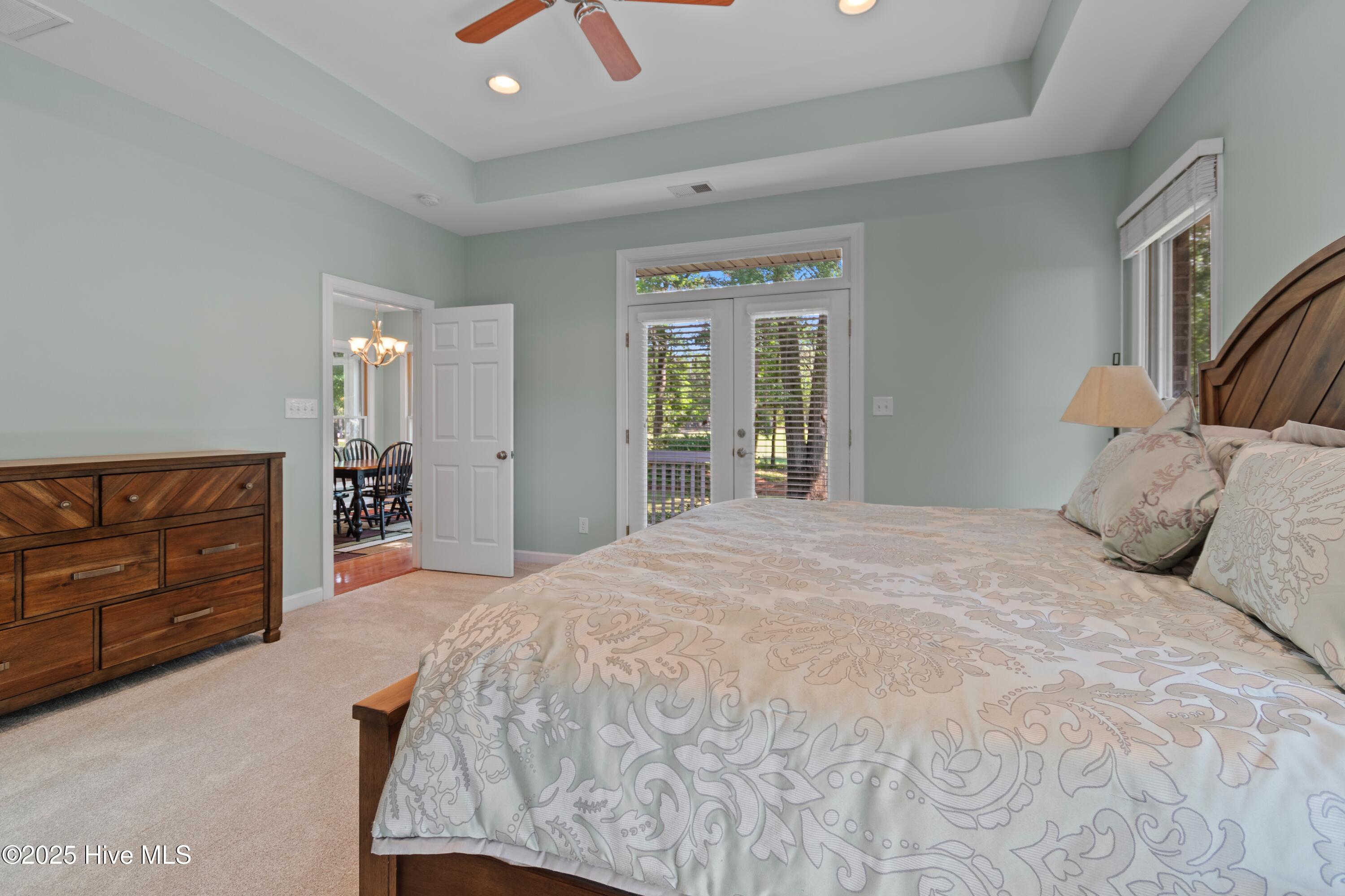 100509392 | Photo 30