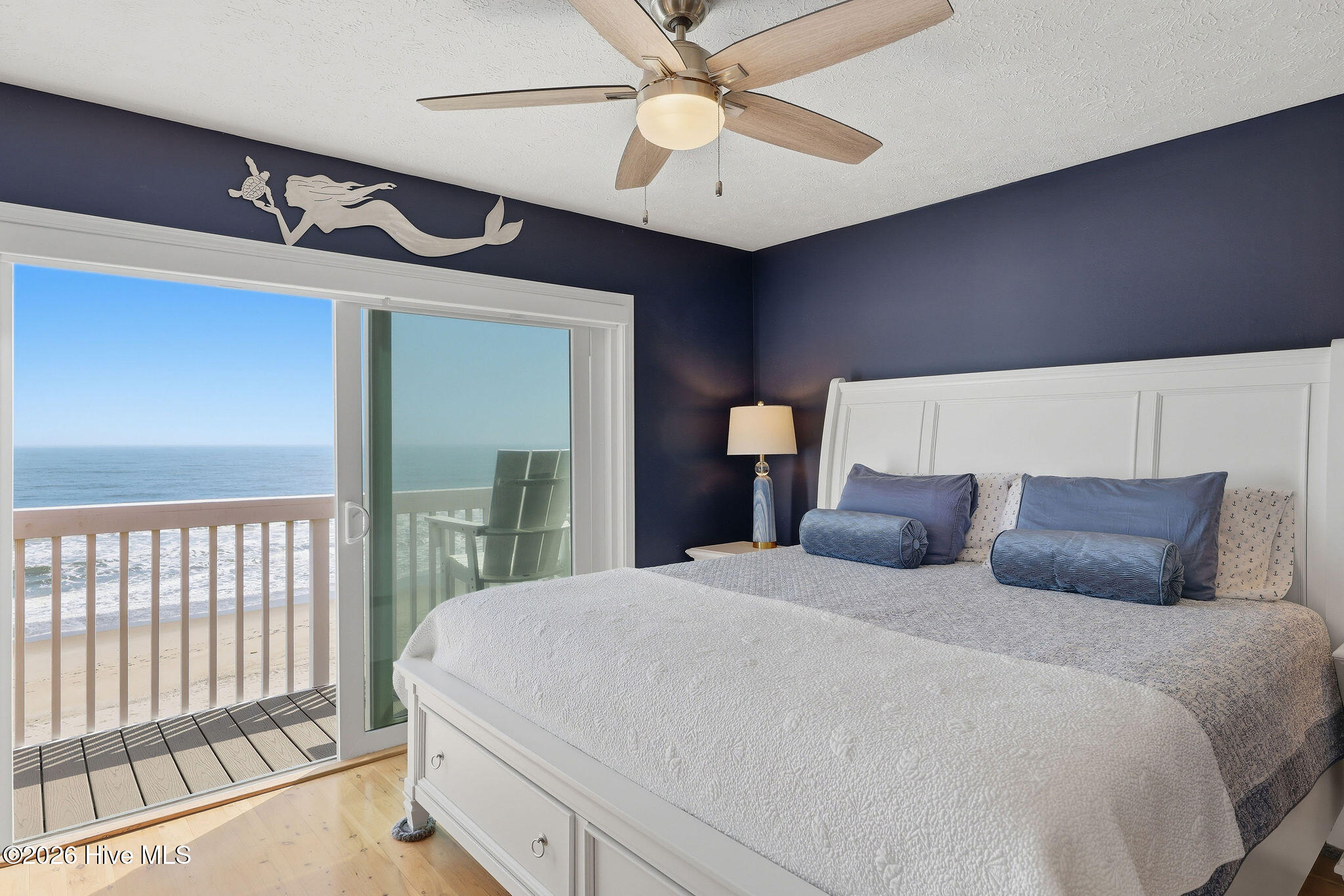 100559575 | Photo 28