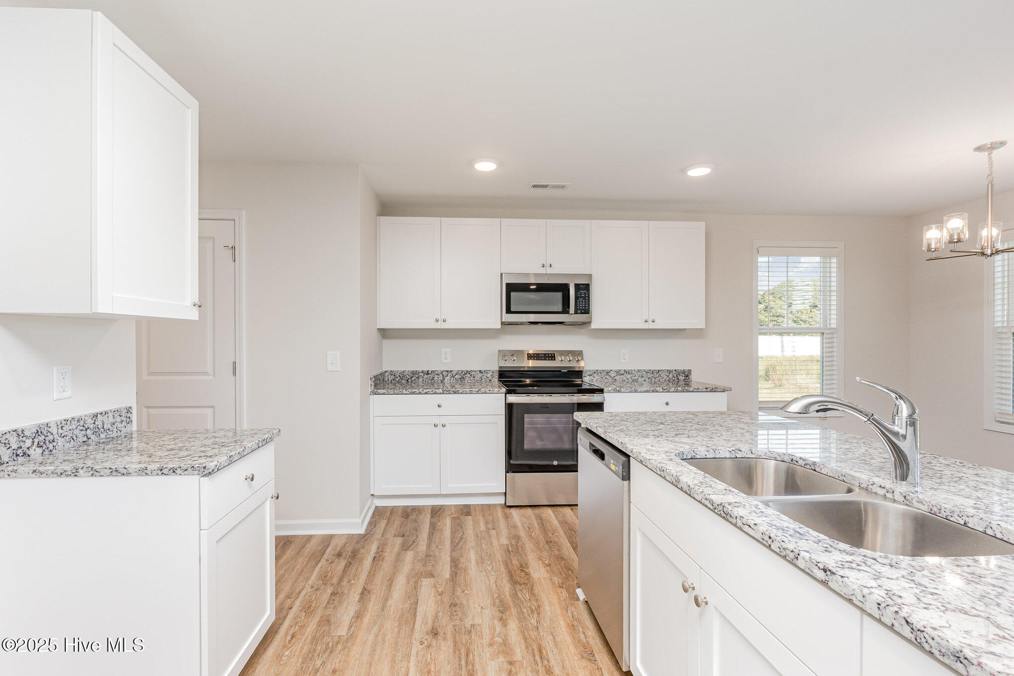 82 W Emily Gardens Drive, Selma, NC, 27576