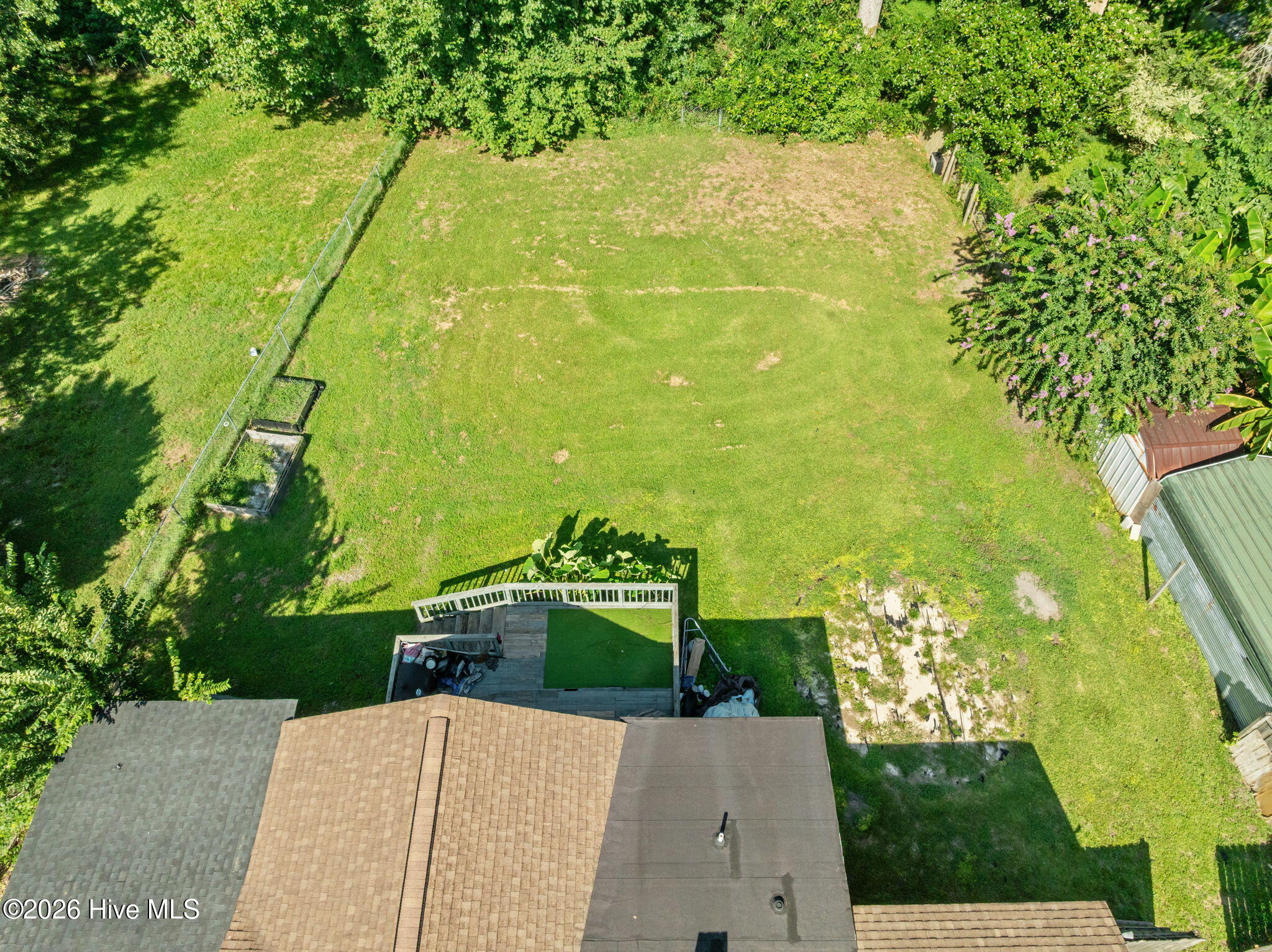 100547094 | Photo 28