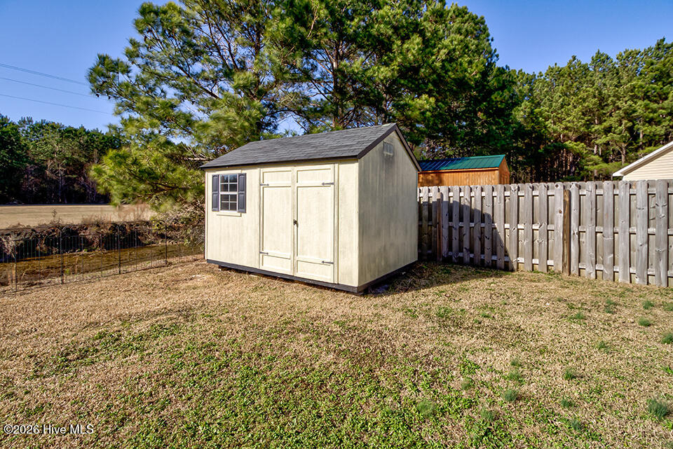 215 W Woodbine Terrace, Burgaw, NC 28425 – photo 3: IMG_8629_30_31