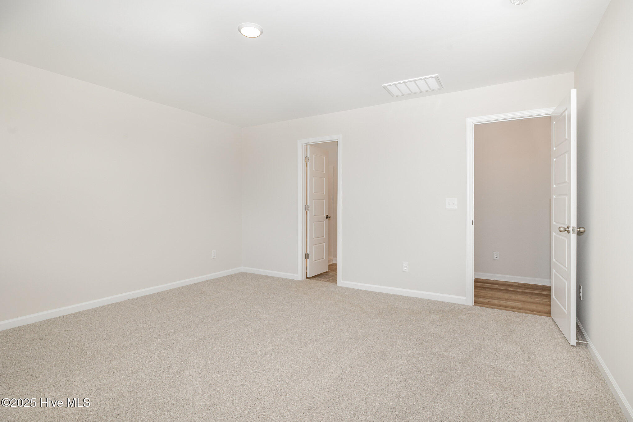 15 Littlefield Lane, La Grange, NC, 28551