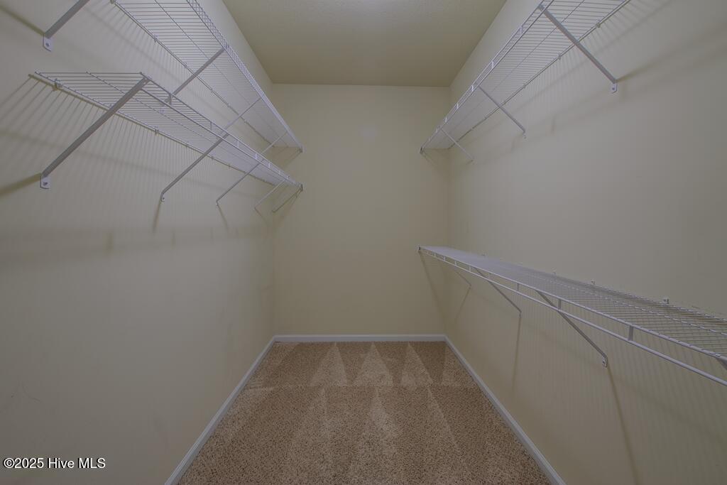 100545808 | Photo 26