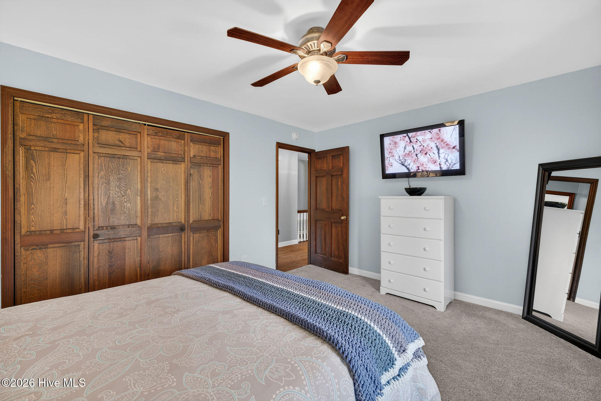 100552823 | Photo 31