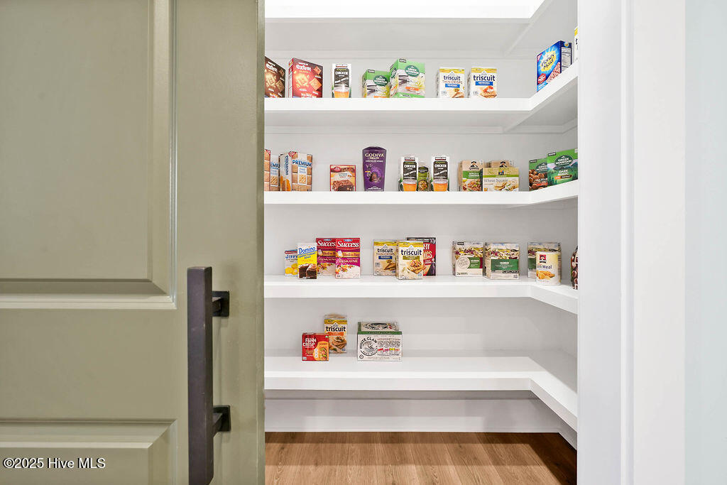 100441833 | Photo 19