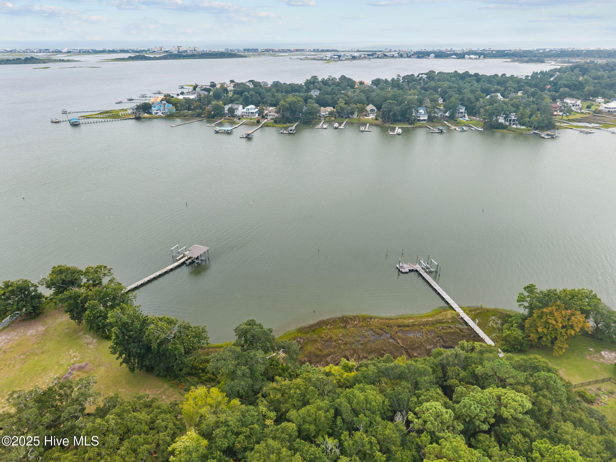 100530050 | Photo 12