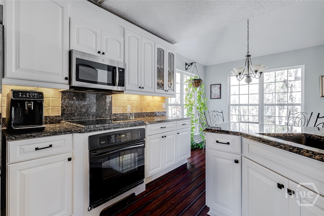 Updated Kitchen with Granite Countertops