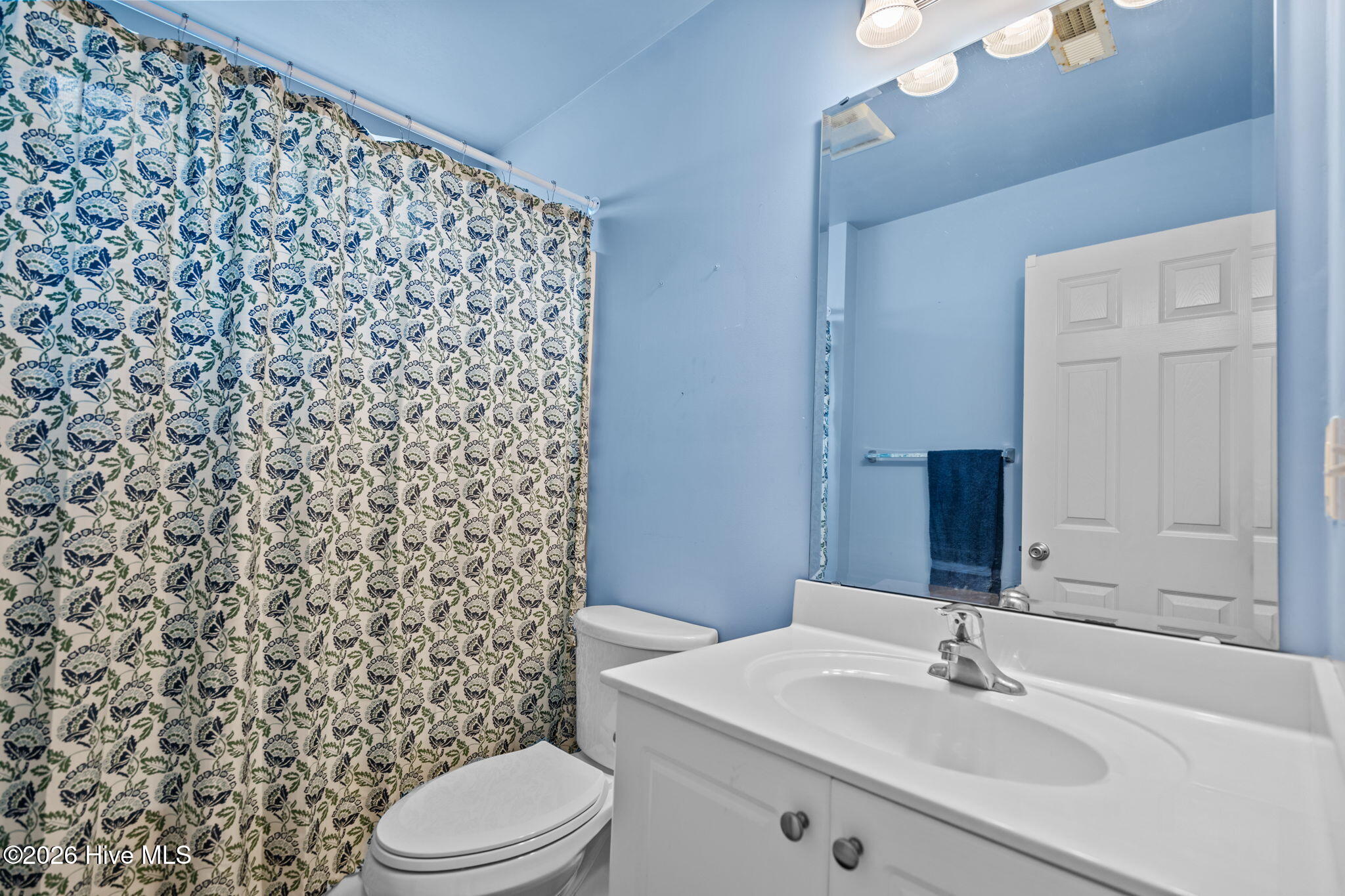 100552378 | Photo 34