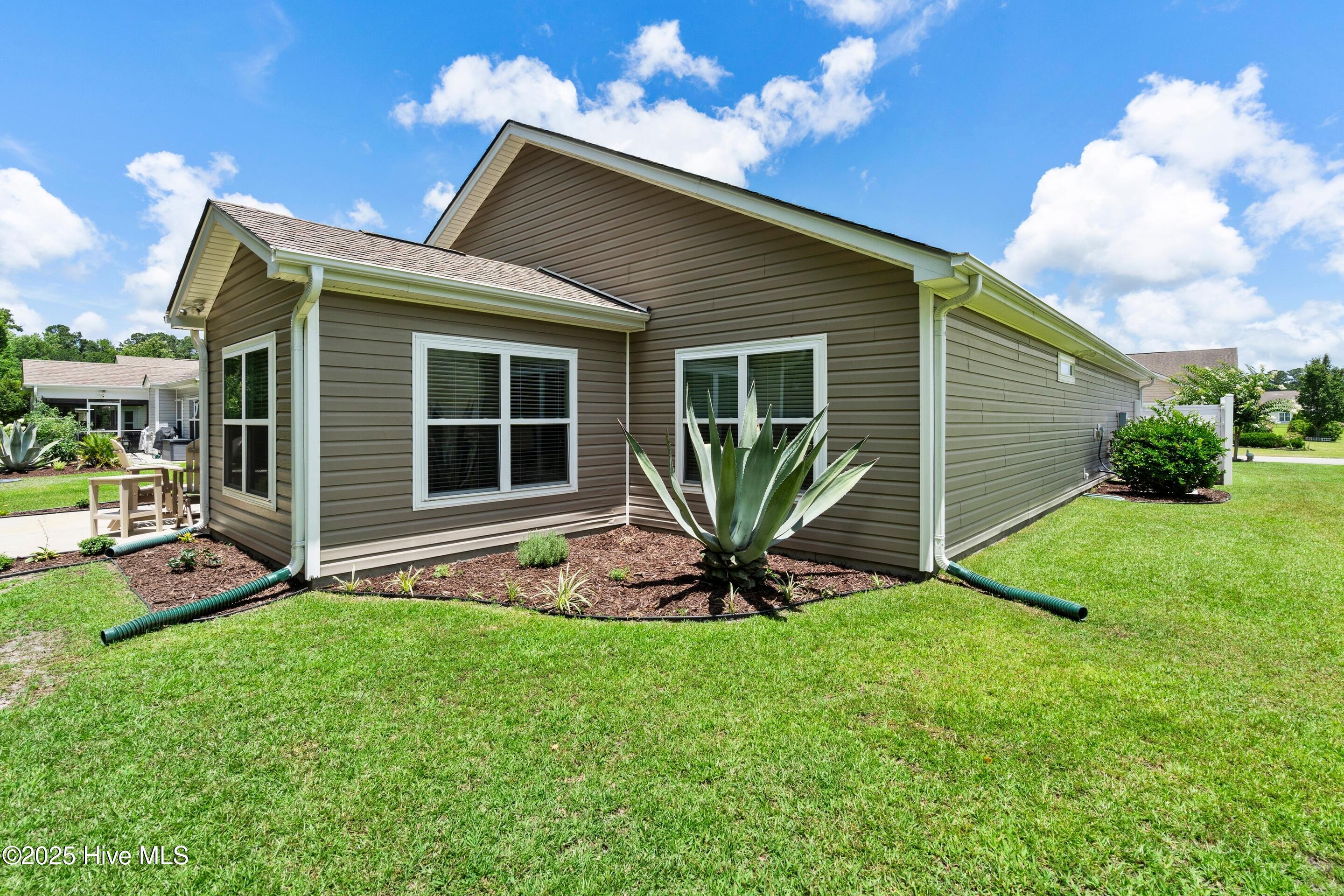 100517079 | Photo 62