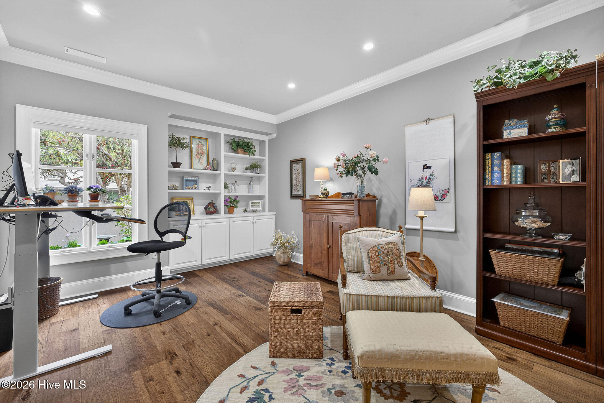 100565960 | Photo 49