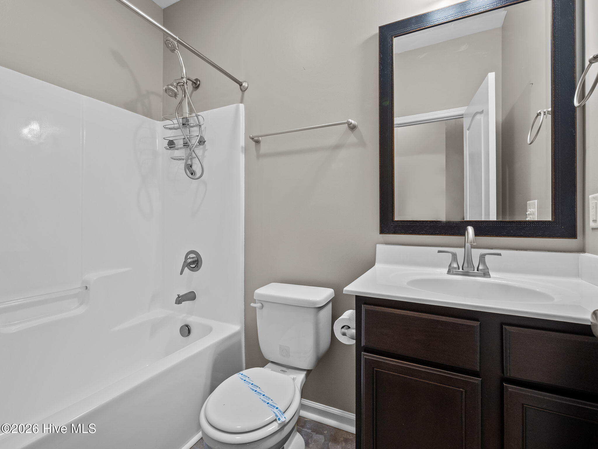 100552892 | Photo 27