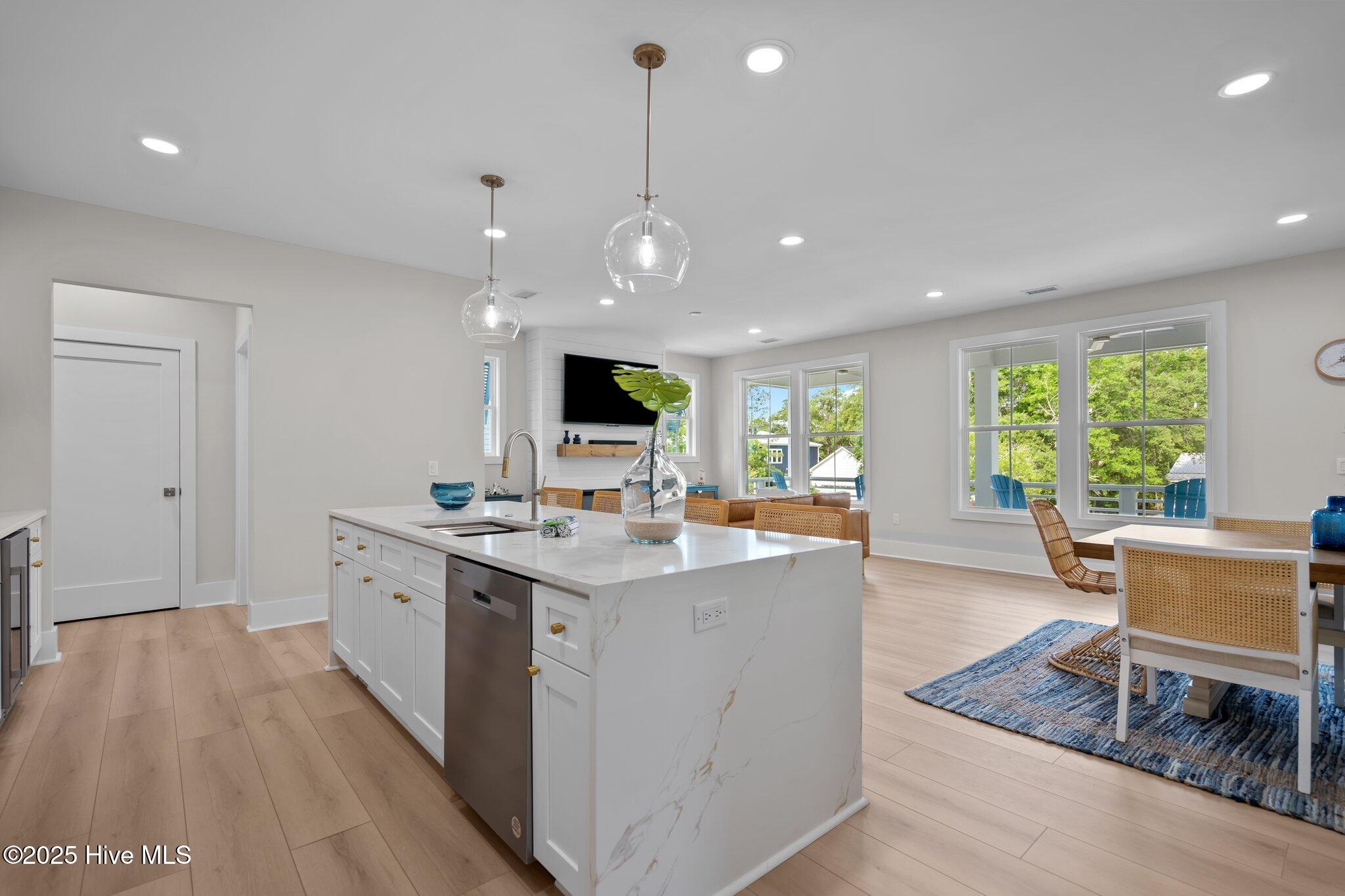 100519500 | Photo 19