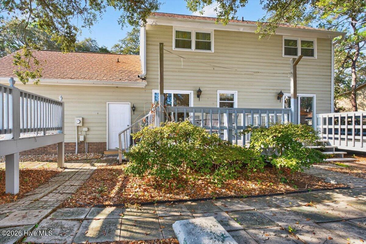 100549781 | Photo 44