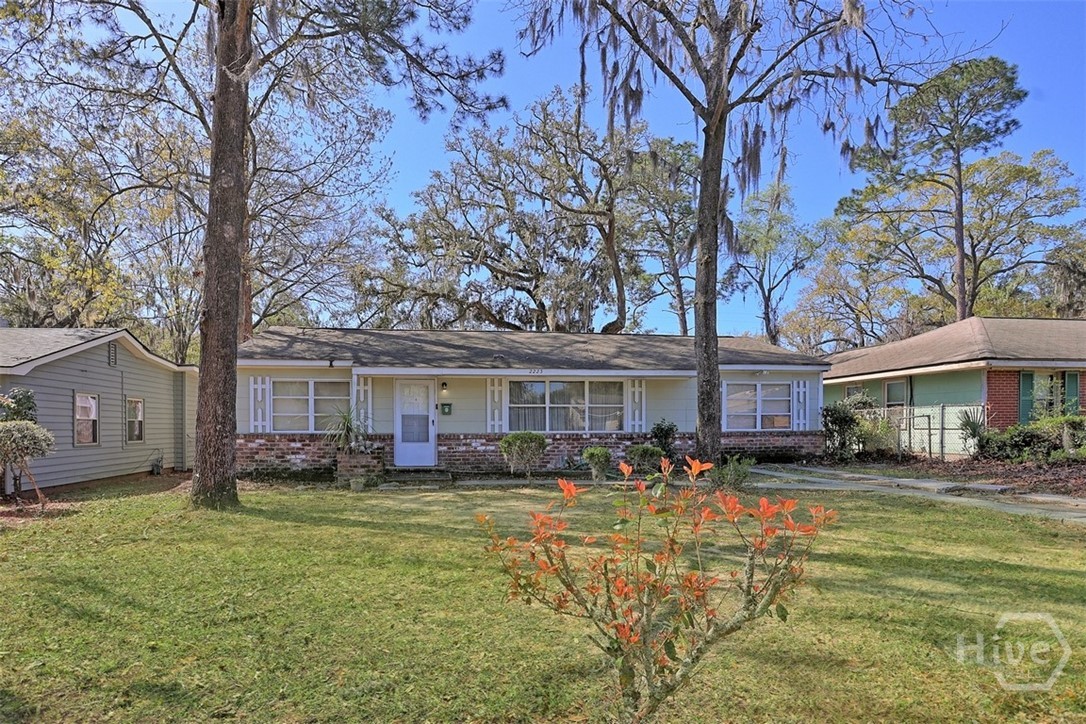 Homes for sale in Savannah, GA | 2223 N Fernwood Ct, Savannah, GA 31404 | MLS# SA350231