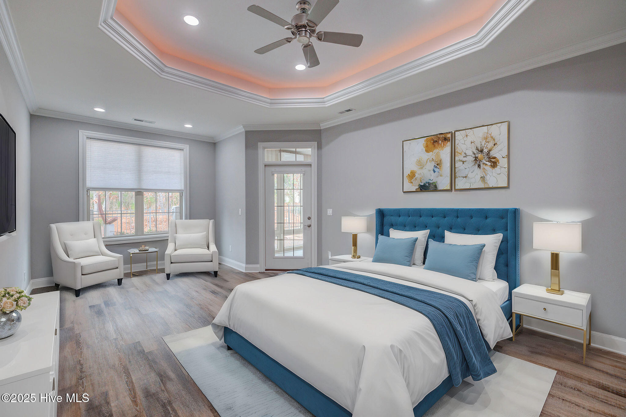 100560537 | Photo 21