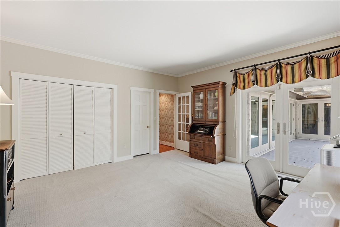 402 E 44th Street, Savannah, GA, 31405