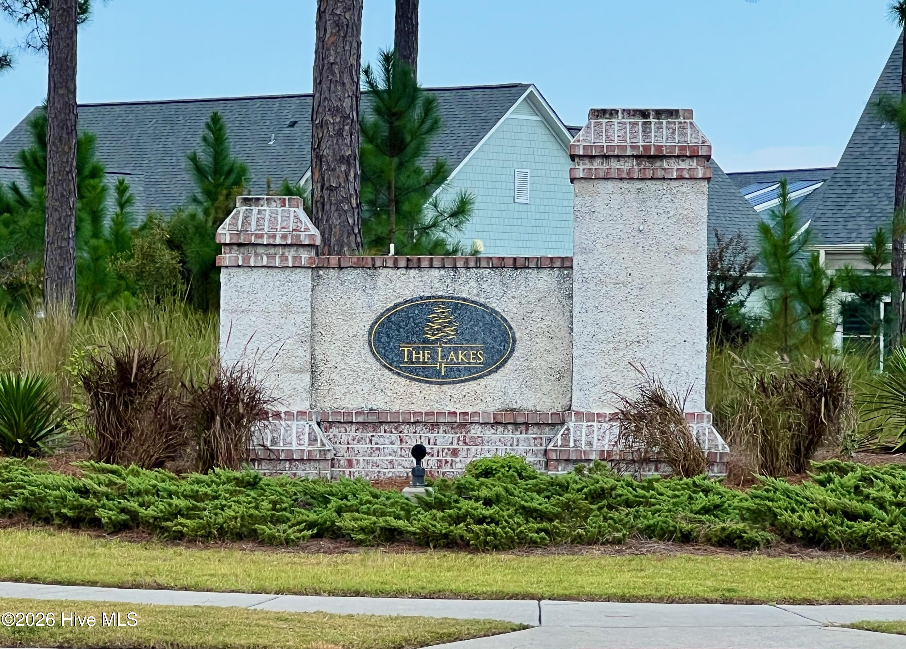 100549571 | Photo 73