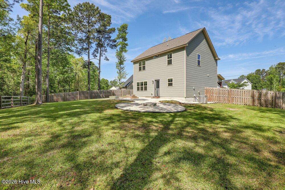 100567817 | Photo 28