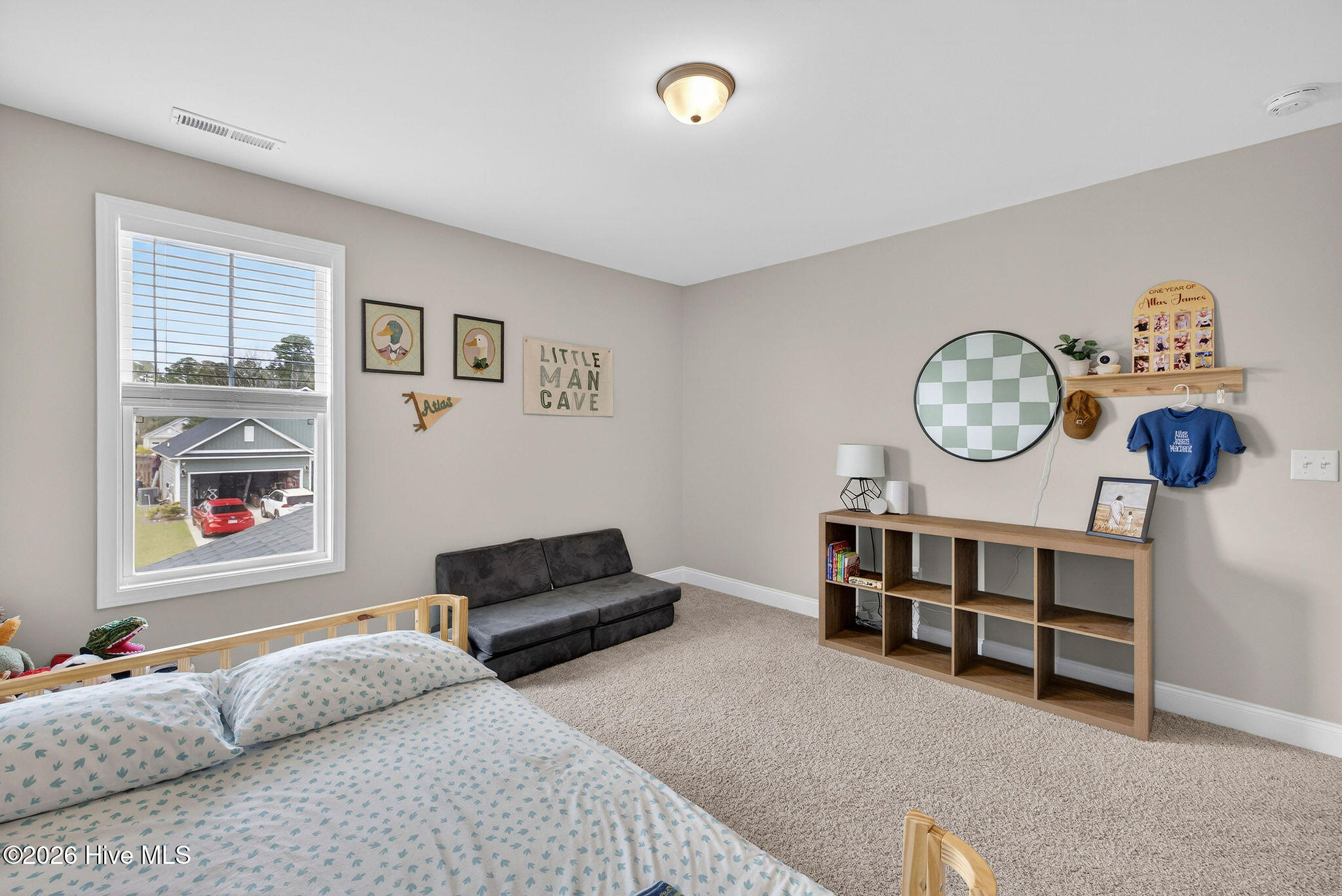 100563474 | Photo 22