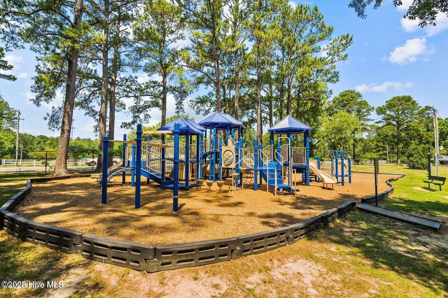 100543614 | Photo 48