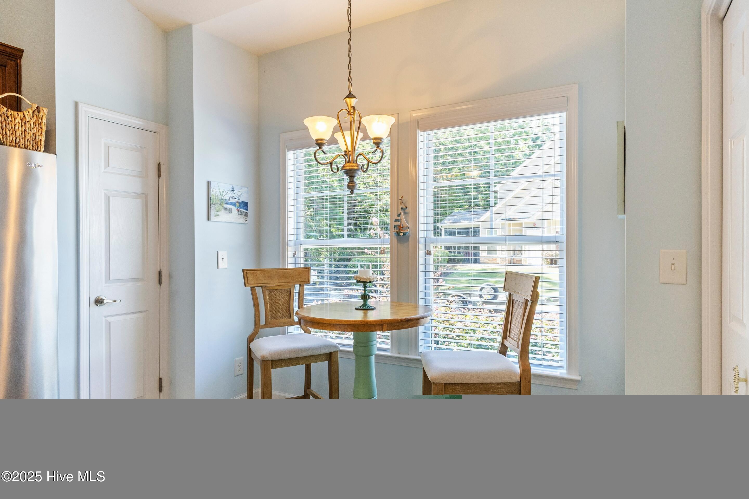 100528231 | Photo 21