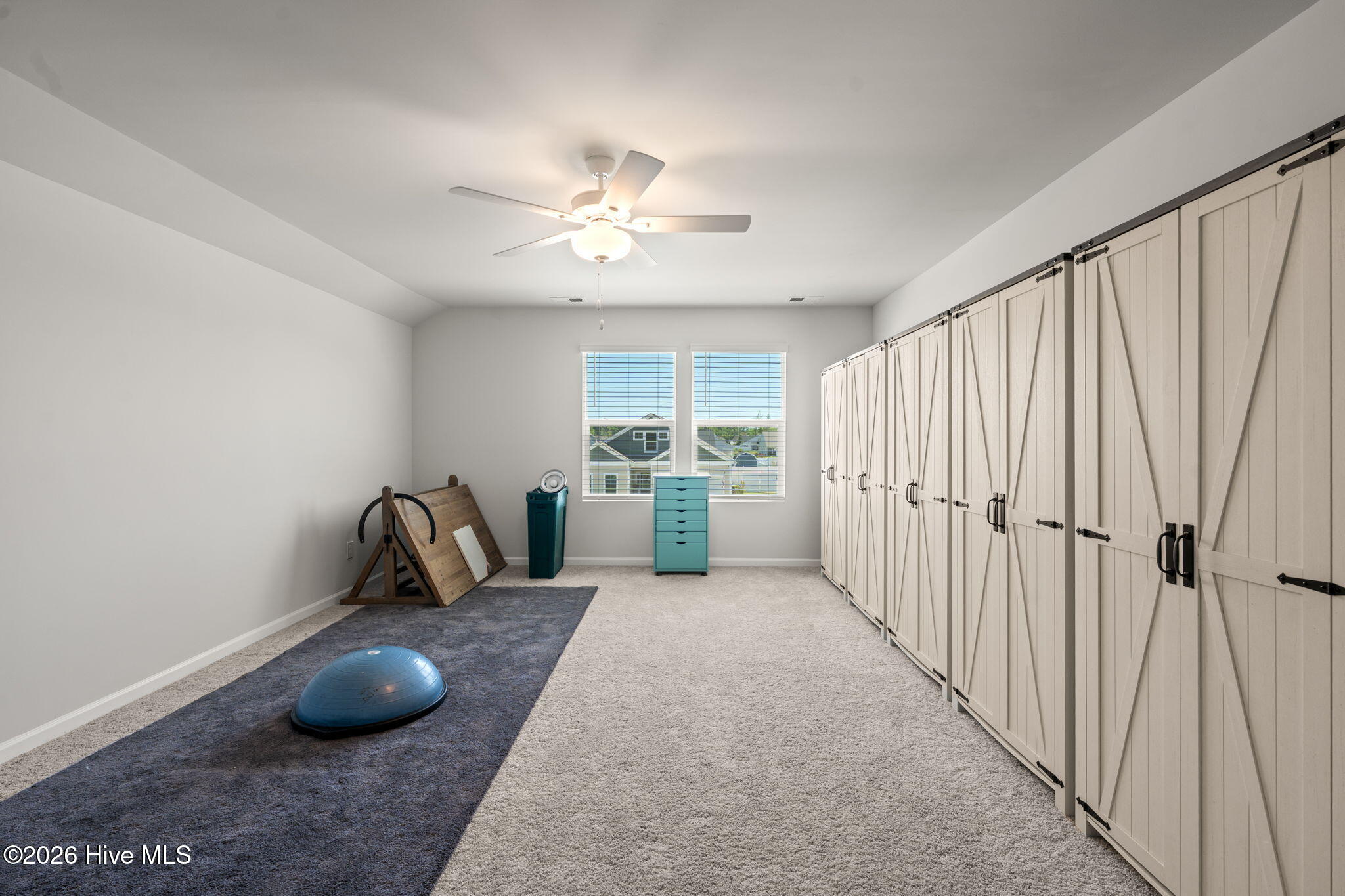 100567205 | Photo 29