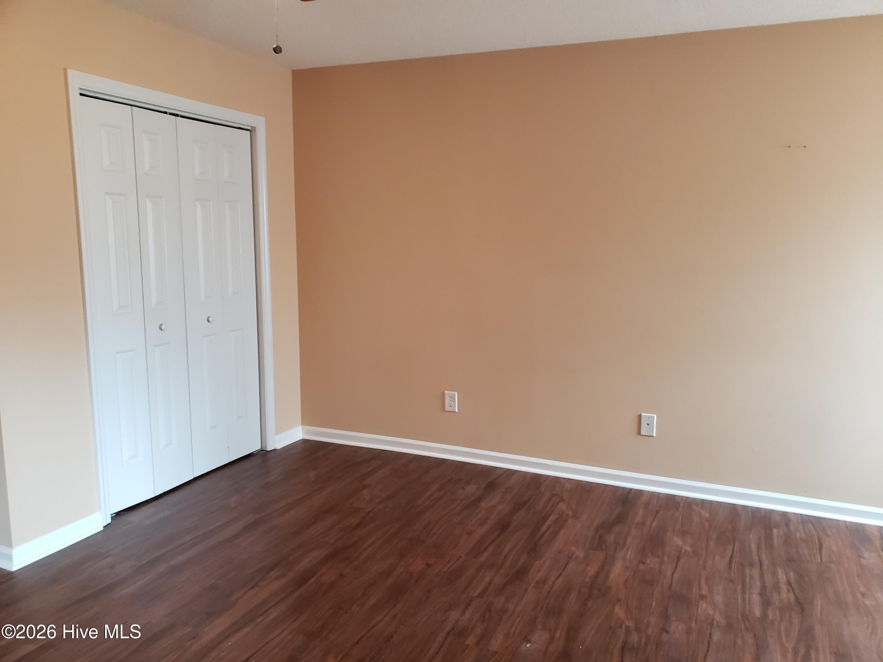 100556782 | Photo 19