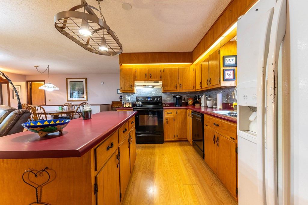 300 Sandy Gap Road, Murphy, NC 28906 Listing Photo  21