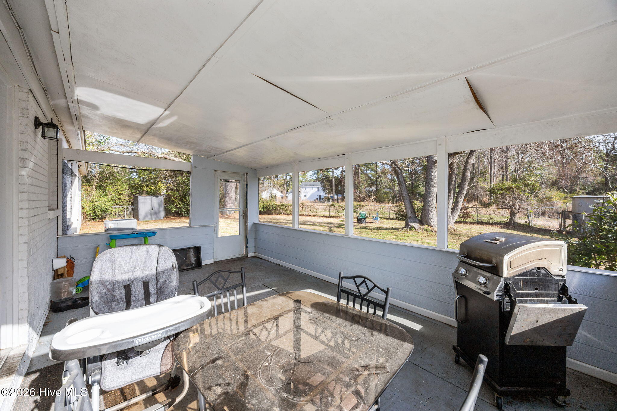 100558764 | Photo 28