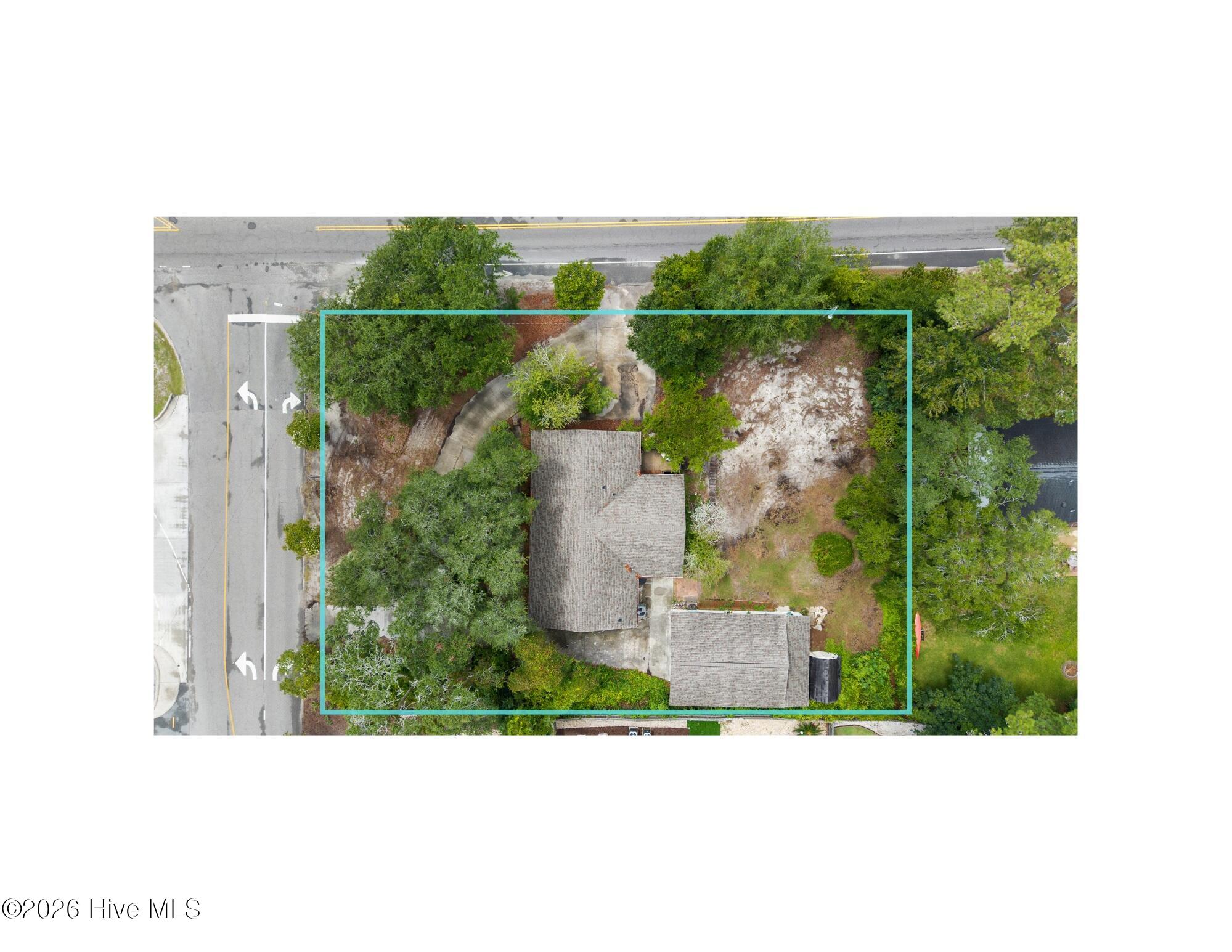 Listing photograph for 814 Cape Fear Boulevard, Carolina Beach, NC 28428