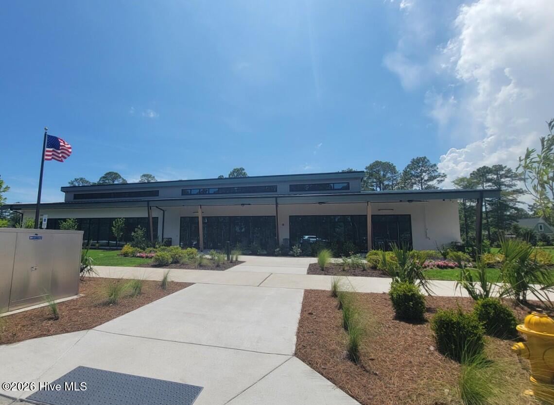 100566129 | Photo 59