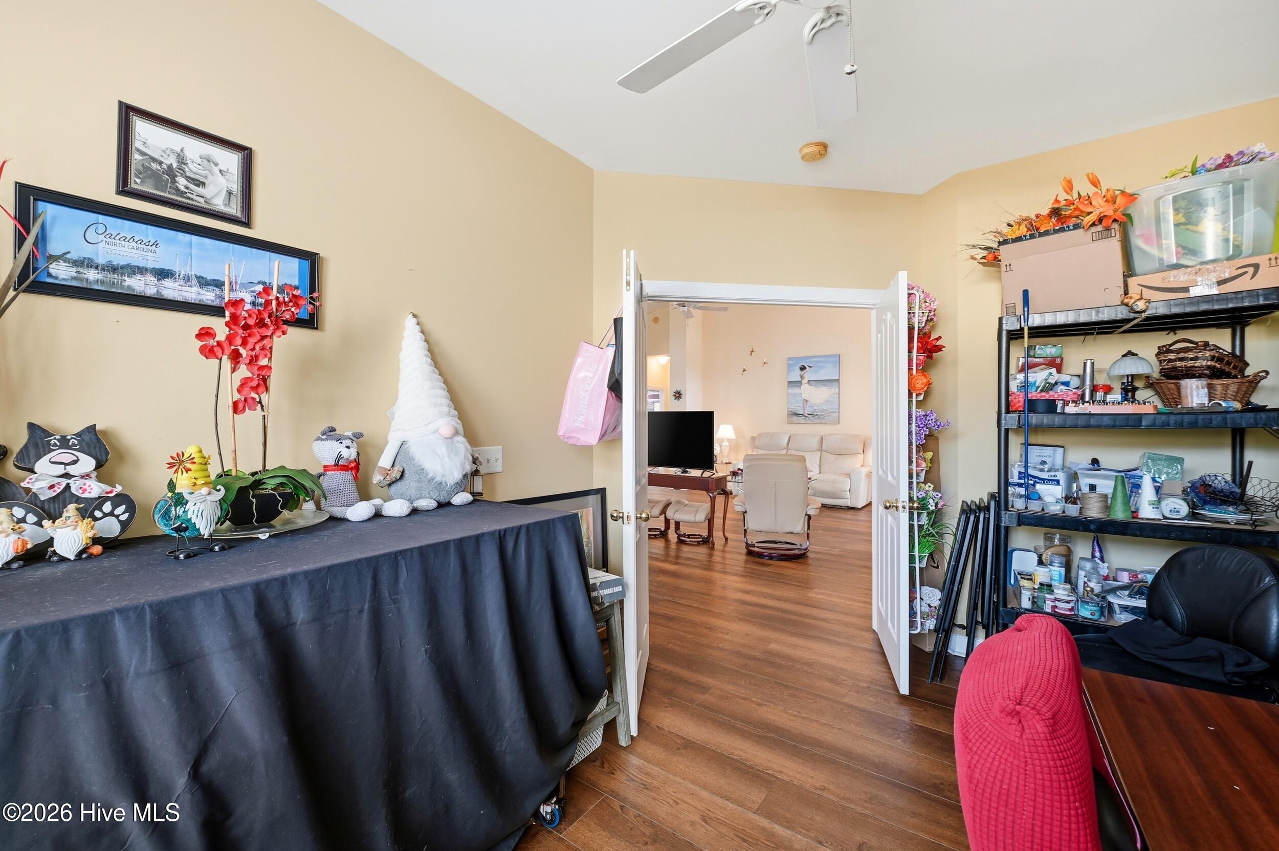 100553802 | Photo 34