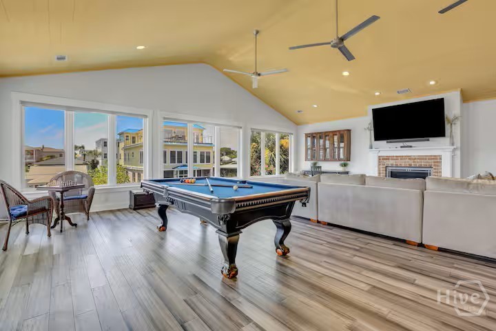 14 17th Street, Tybee Island, GA 31328 Listing Photo  3