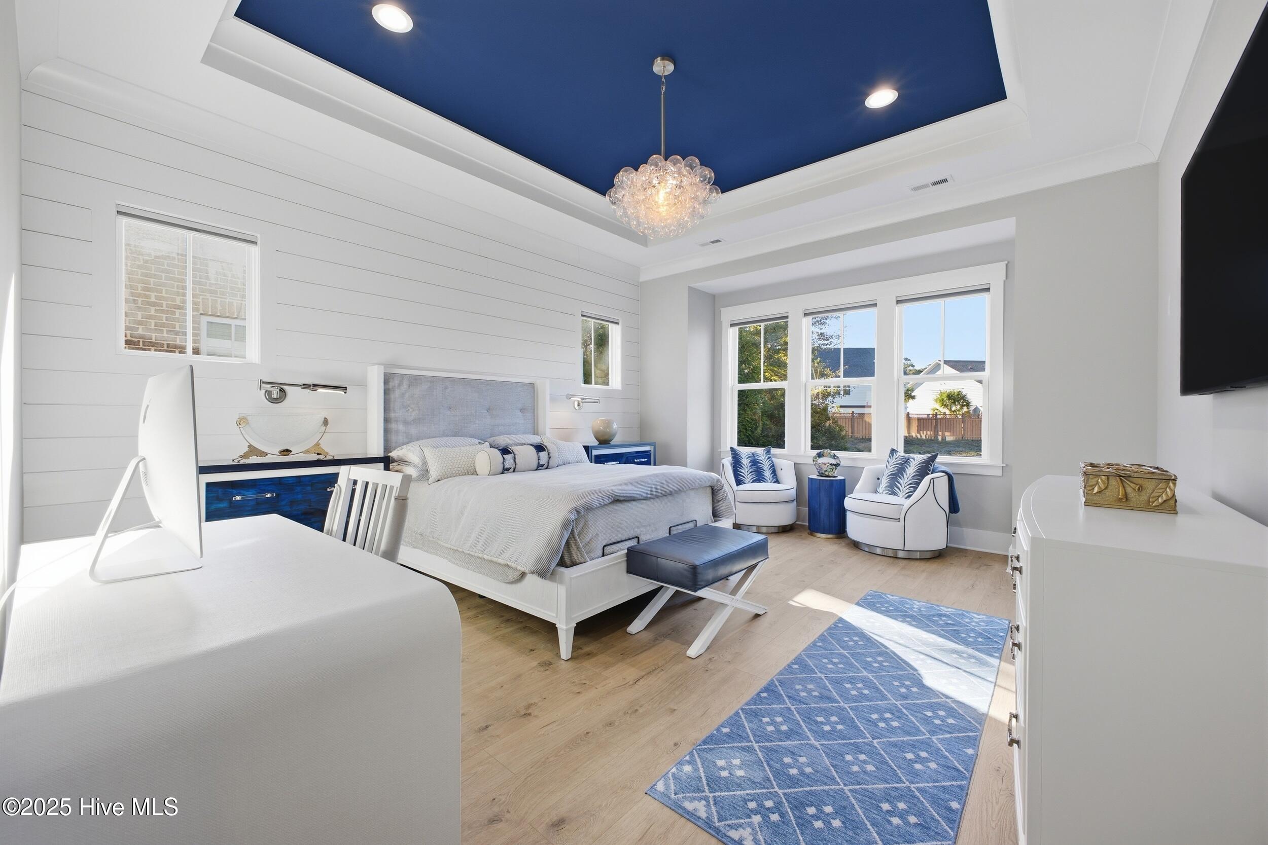 100540842 | Photo 31