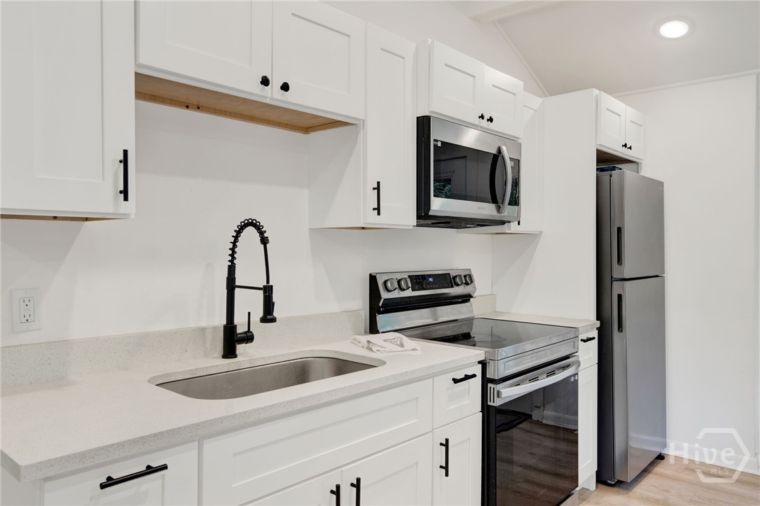 200 Kinzie Avenue, Savannah, GA 31404 Listing Photo  38
