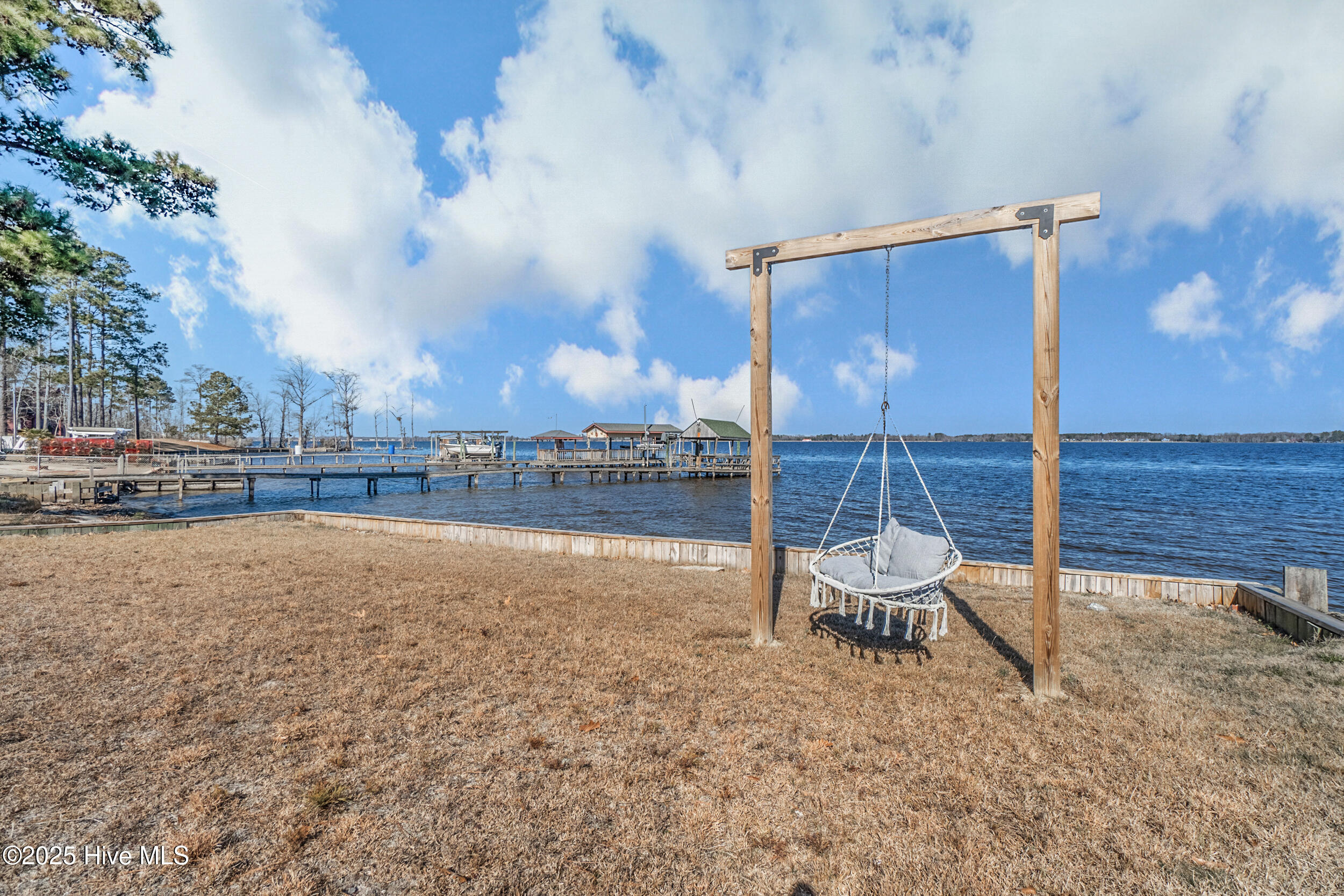 106 Shore, Hertford, North Carolina, 3 Bedrooms Bedrooms, 5 Rooms Rooms,2 BathroomsBathrooms,Single family residence,For sale,Shore,100564616