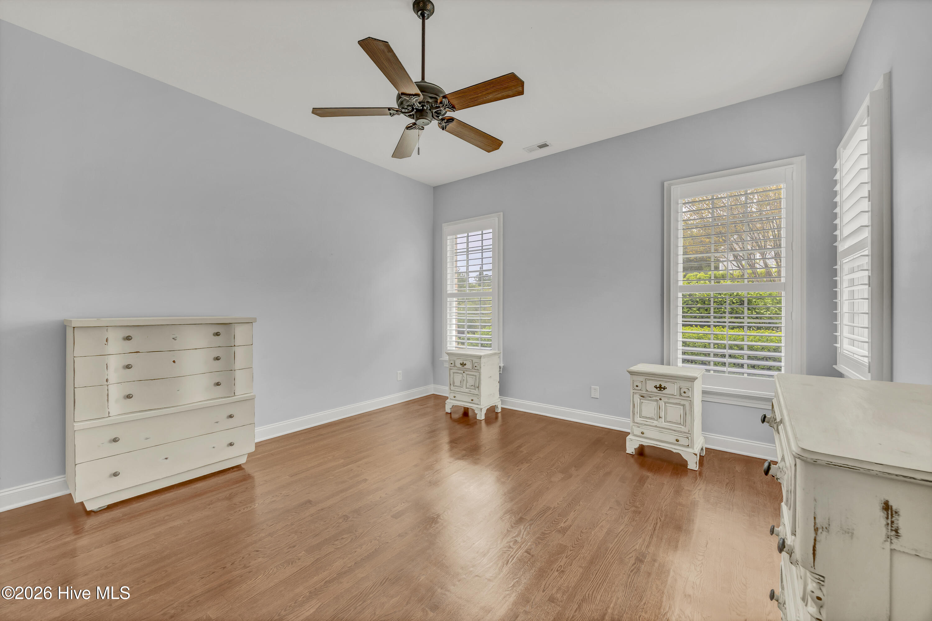 100565766 | Photo 20