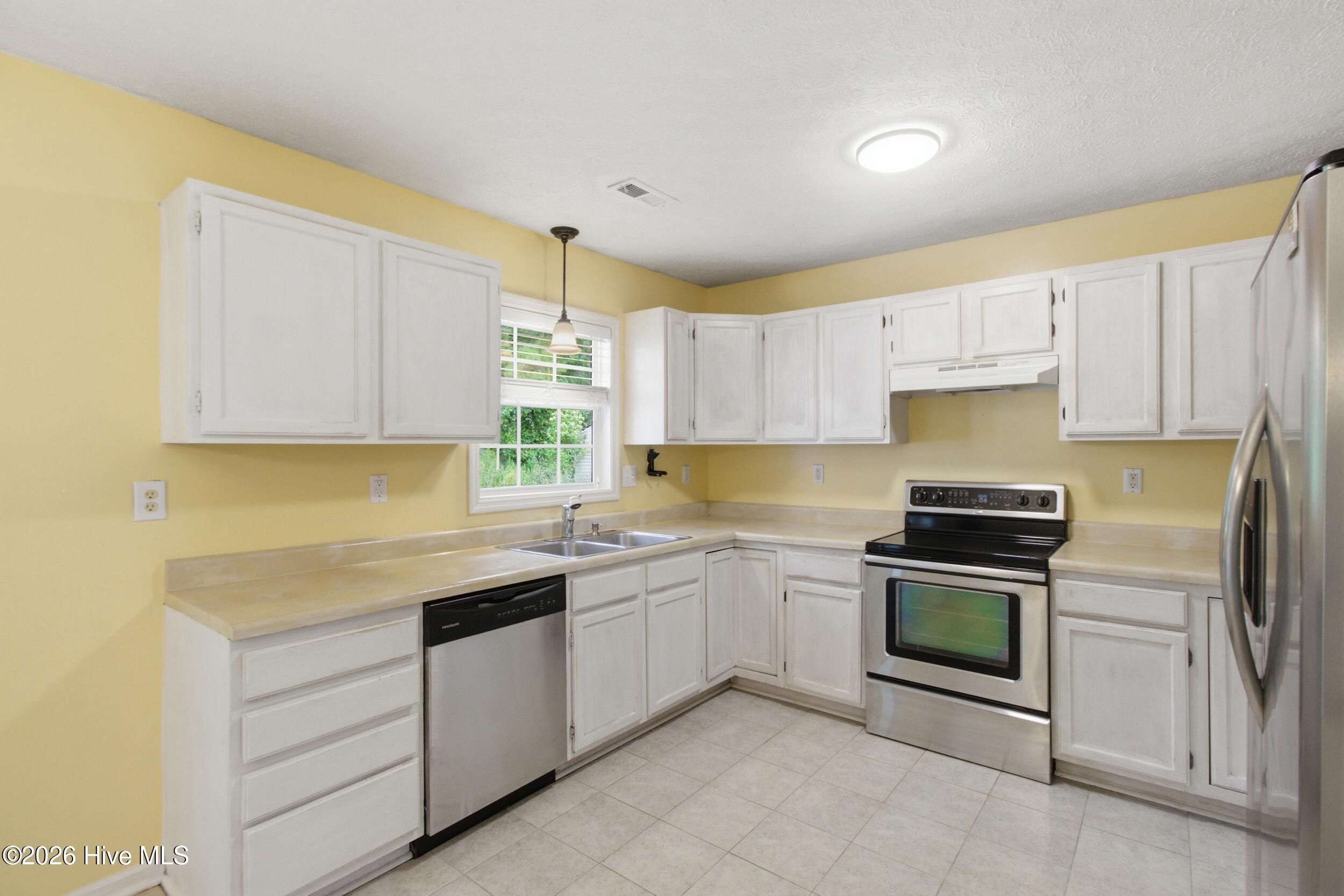 5709 County Line Road,New Bern