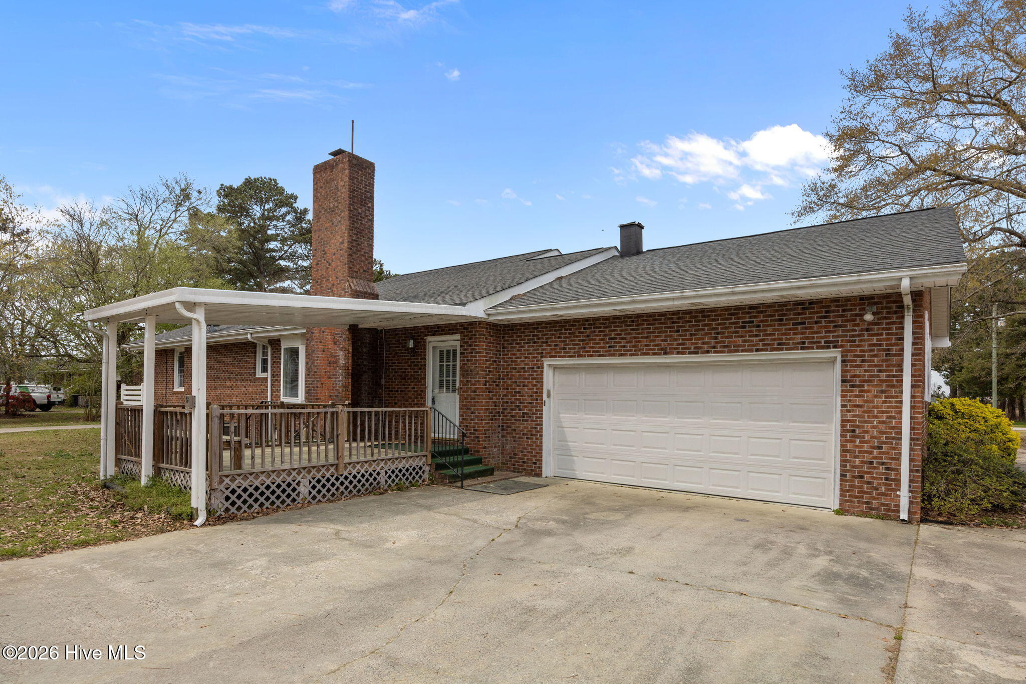 2882 Ivy Road, Greenville, NC, 27858