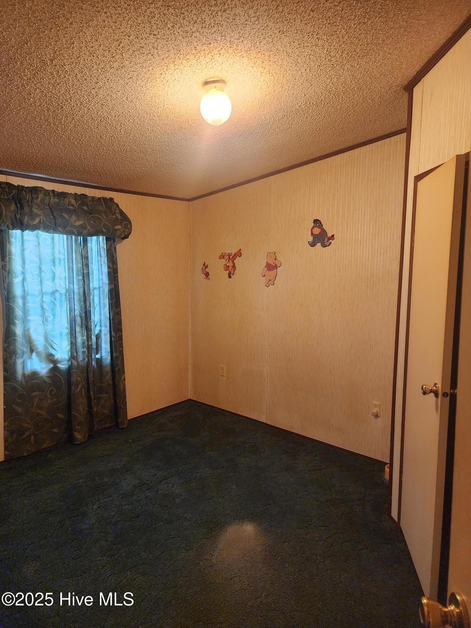 585 Sycamore Drive, Burgaw, NC 28425 – photo 11: 20250721_190457