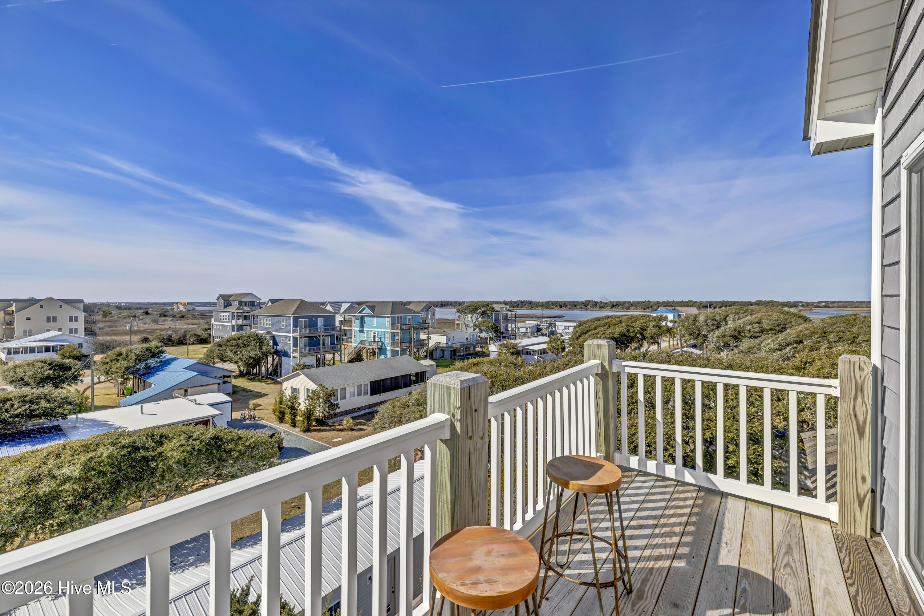 100547519 | Photo 47