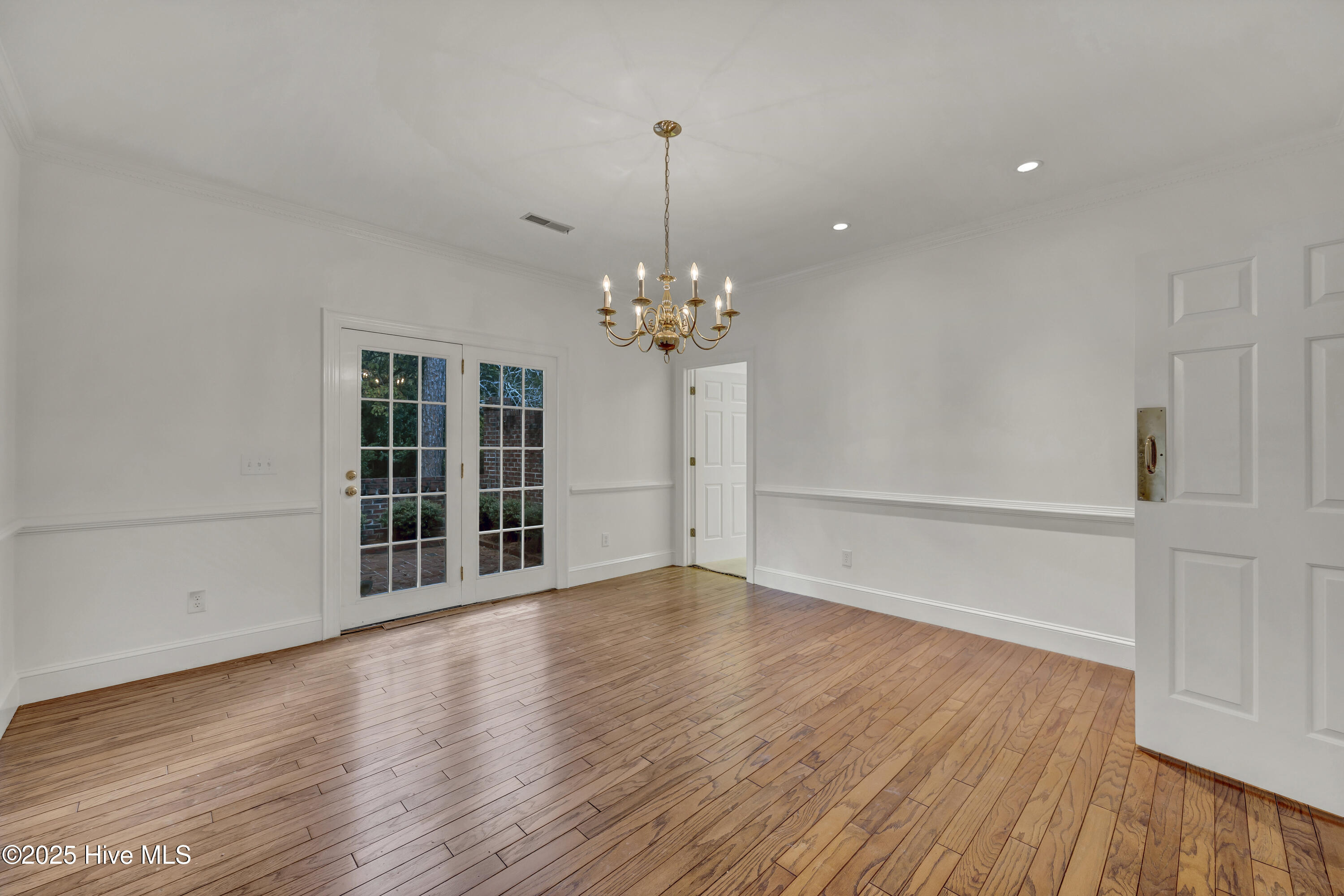 1901 Brewton Court, Wilmington, NC 28403 – photo 11: 031_img_2677_533