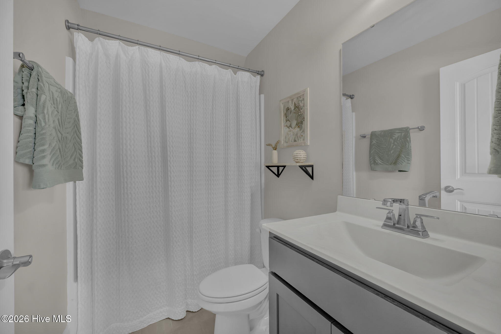 100564994 | Photo 28